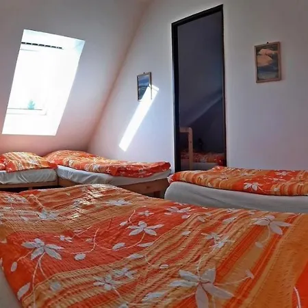 Pod Lipou Homestay Zacler